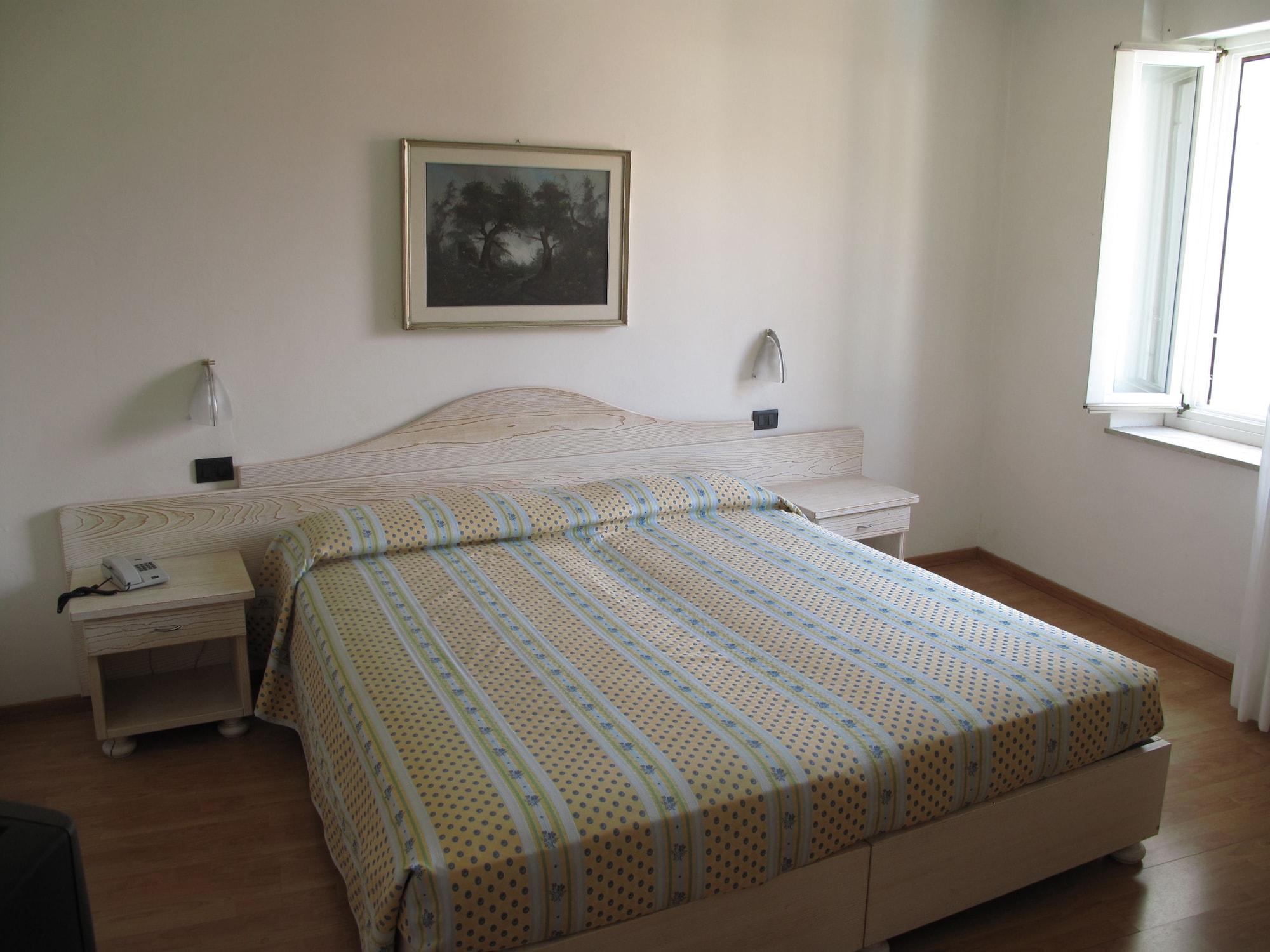 Epoche Hotel Zanella 1889 トルボレ エクステリア 写真