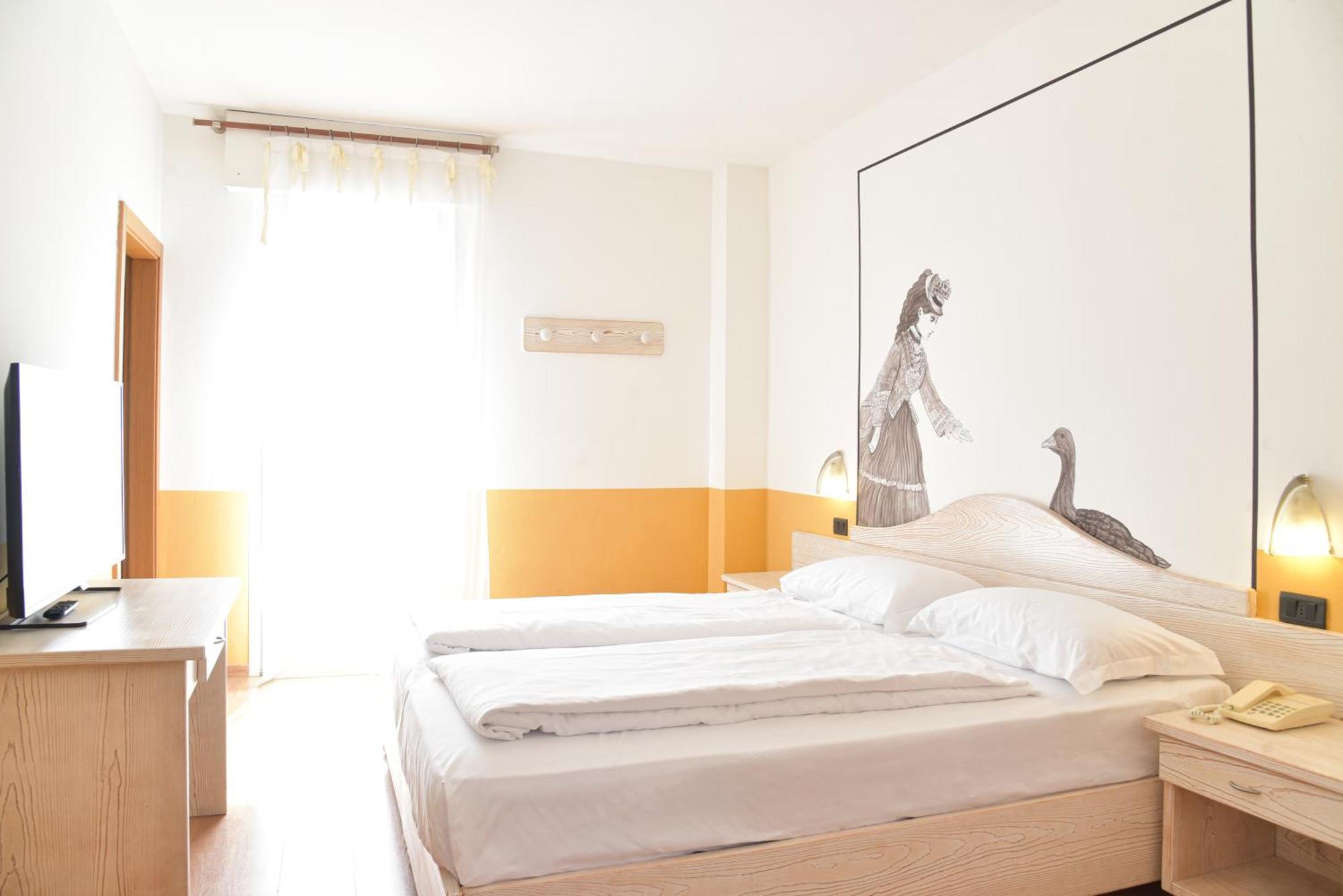 Epoche Hotel Zanella 1889 トルボレ エクステリア 写真